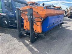 Zabudowa piaskarki Schmidt ARK Salzstreuer Stratos