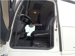 Mercedes Actros Ciągnik siodłowy Mercedes-Benz Actros 1845 LS Silokompressor Retarder