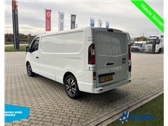 Renault 150 T30 L2H1 Automaat + Carplay