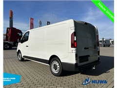 Renault 150 L2H1 Trekhaak + Navigatie