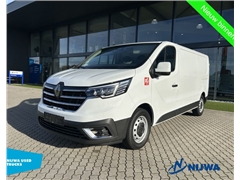 Renault 150 L2H1 Trekhaak + Navigatie