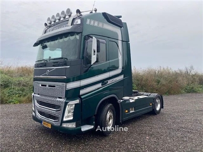 Volvo FH Ciągnik siodłowy Volvo FH 500 XL euro 6 full spoilered, 2 x tank, modeljaar 2017