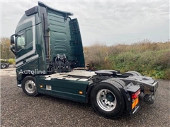 Volvo FH Ciągnik siodłowy Volvo FH 500 XL euro 6 full spoilered, 2 x tank, modeljaar 2017