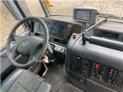 Śmieciarka Mercedes-Benz 2633 6x2 Econic Faun Vari