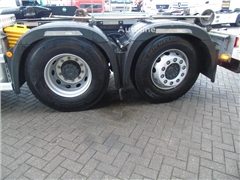 Mercedes Actros Ciężarówka hakowiec Mercedes-Benz Actros 2548 + 6x2 + RETARDER + 132.000km + 20TON HOOK HYVA