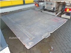 Scania P 310 + EURO 5 + LIFT + 19T