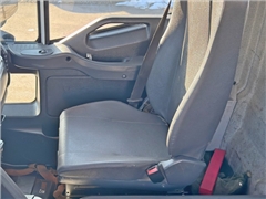 Iveco TRAKKER  WYWROTKA 5,50 m  HIAB 211 E - 6 H