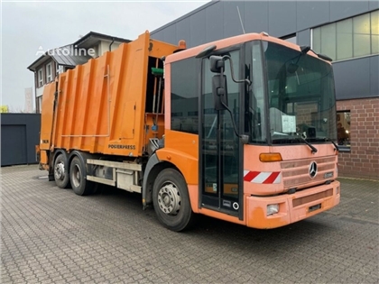 Śmieciarka Mercedes-Benz 2628 6x2 Econic Euro3/Fau