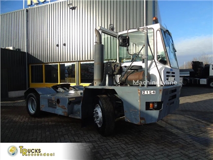 Ciągnik terminalowy Mol YT 200/4X2