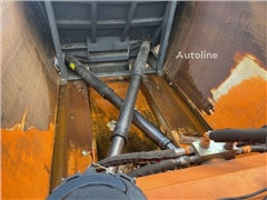 Śmieciarka Mercedes-Benz 2541 8x2 Actros HN-Schörl