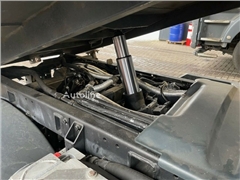 Wielofunkcyjna maszyna komunalna Hako Multicar Tre