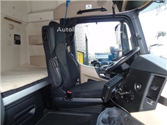 Mercedes Actros Ciągnik siodłowy Mercedes-Benz Actros 1933 + SPOILER