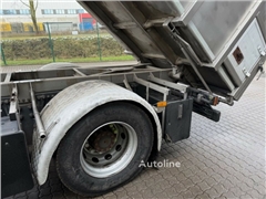 Mercedes 1824 4x2 Axor Schlachtmüllwagen/Kran