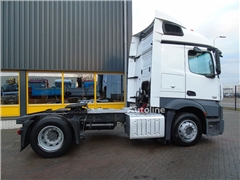 Mercedes Actros Ciągnik siodłowy Mercedes-Benz Actros 1842 + EURO 5 + LOW KM + SPOILER