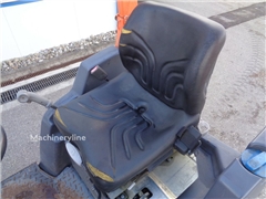 Walec drogowy Hamm HD 12 VV Kubota Diesel 2500 kg