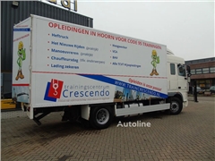 DAF XF 105 .410 + EURO 5 EEV + LOW KM + MANUAL