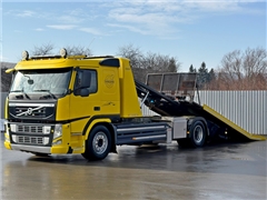 VOLVO FM 330  LAWETA 6,00 m  STAN BDB