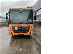 Śmieciarka Mercedes-Benz 2635 6x2 Econic Geesink/E